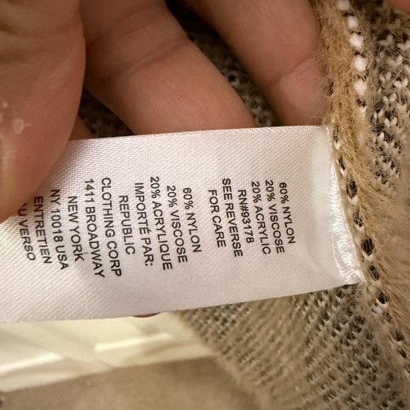 Tahari Tan and Black Plaid Trench Coat - Picture 5 of 5